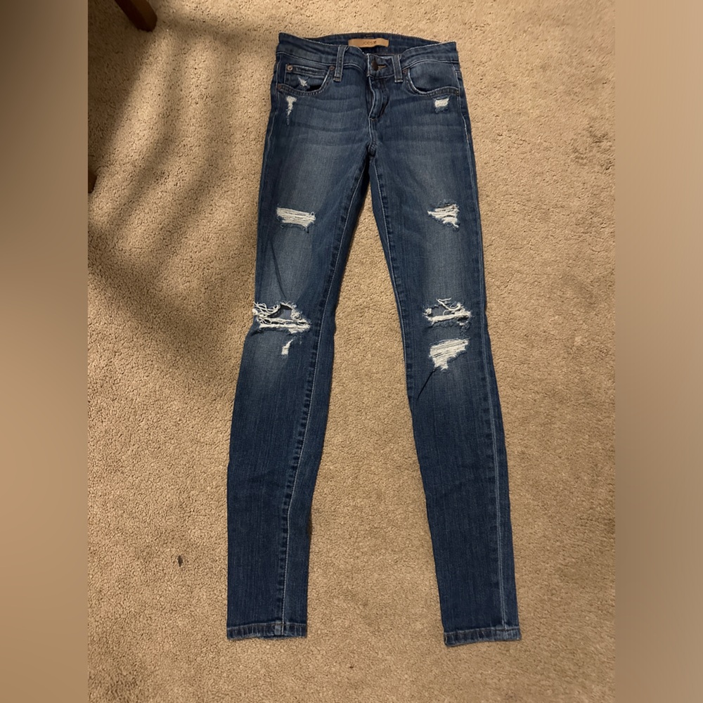 JOE’S Jeans Distressed “Icon Skinny” Jeans - Midrise - Size 23